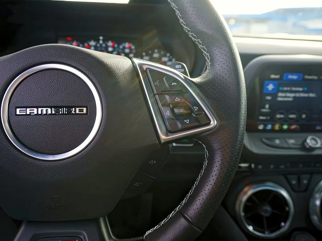 2022 Chevrolet Camaro 1SS - Photo 27