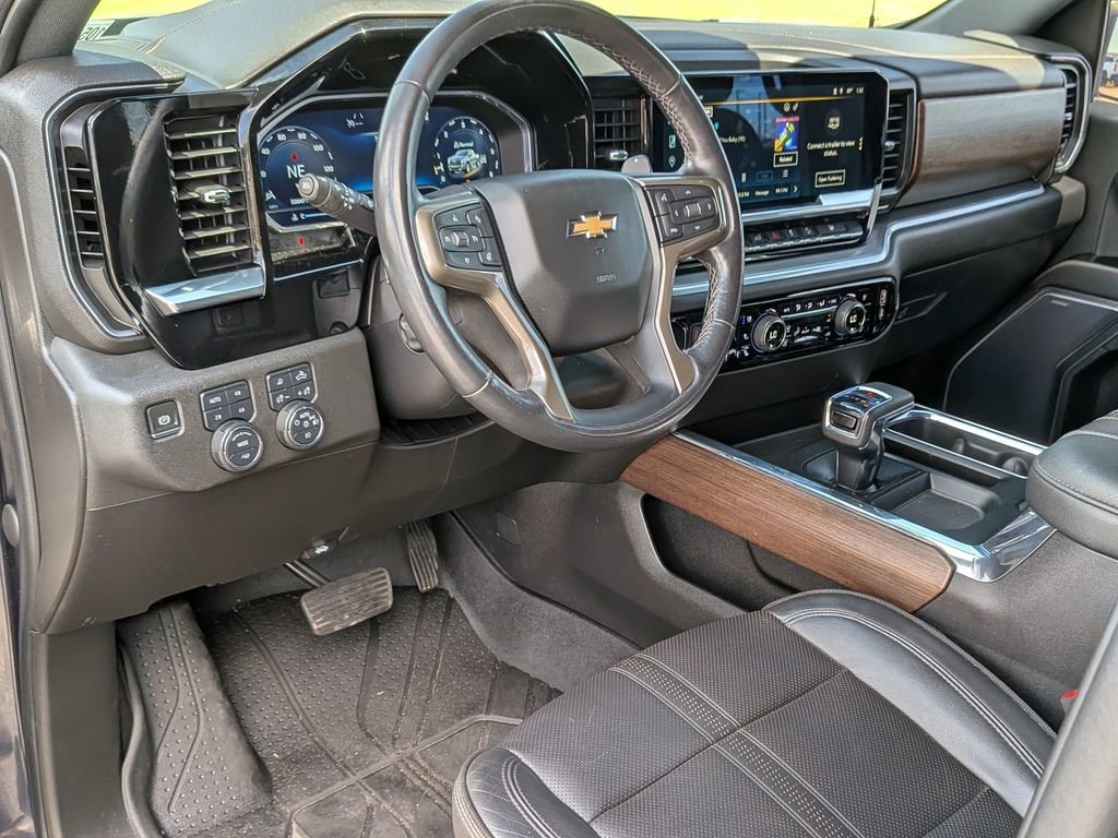 Used 2023 Dark Ash Metallic Chevrolet High Country image 32
