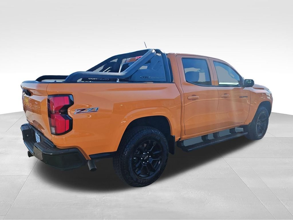 Used 2025 Orange Chevrolet Z71 image 5