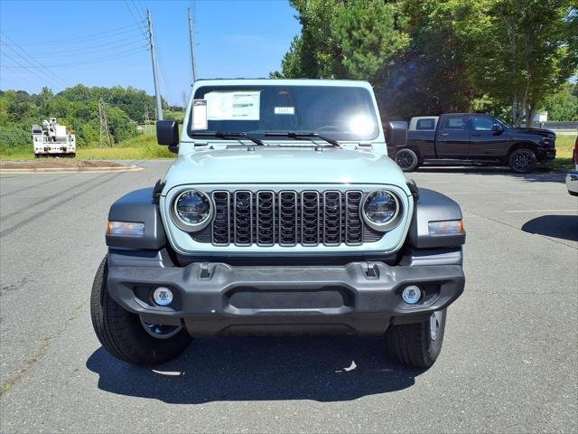 New 2026 Earl Clearcoat Jeep Sport S image 8