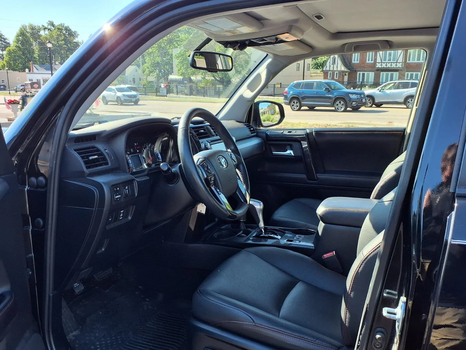 Used 2019 Midnight Black Metallic Toyota TRD Off Road Premium image 21