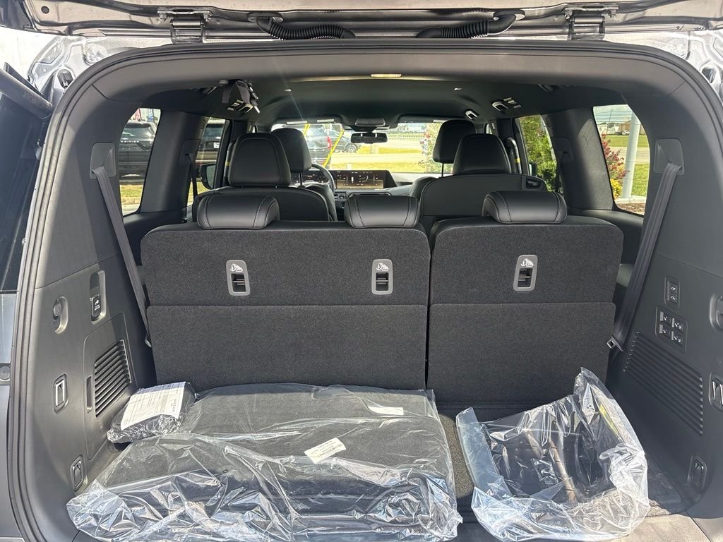 New 2026 Gun Metallic Nissan PRO-4X image 13