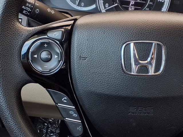 2016 Honda Accord LX - Photo 19