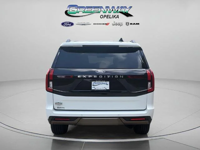 New 2026 Star White Metallic Tri-Coat Ford King Ranch® image 6