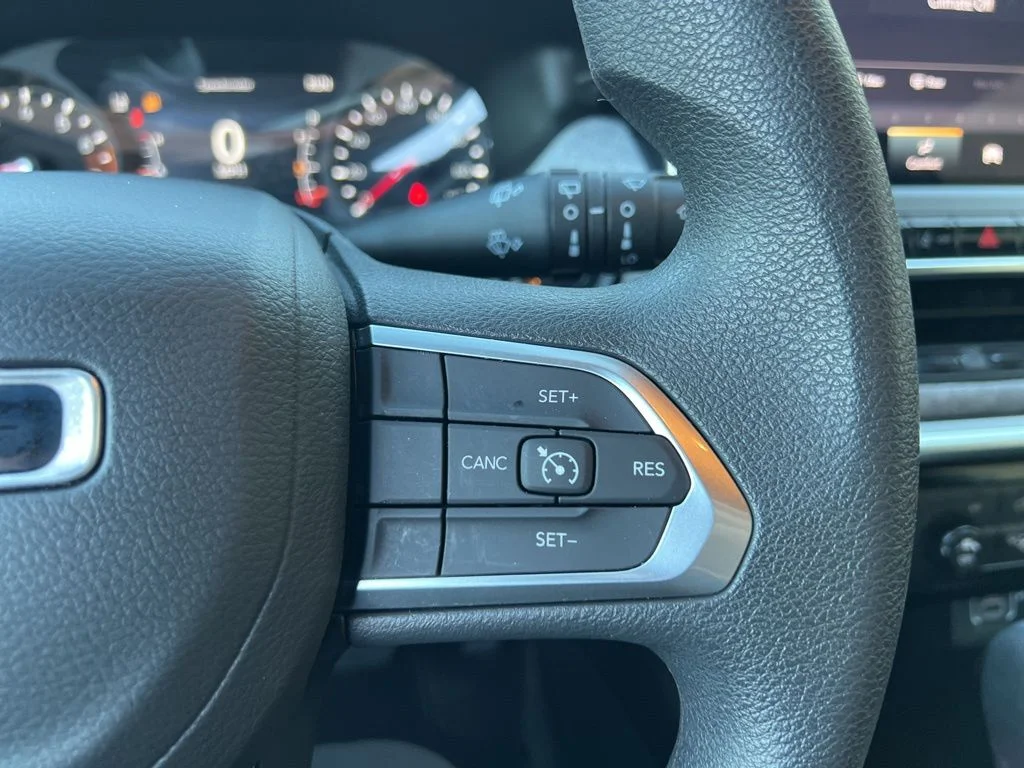 Used 2024 White Jeep Sport image 11