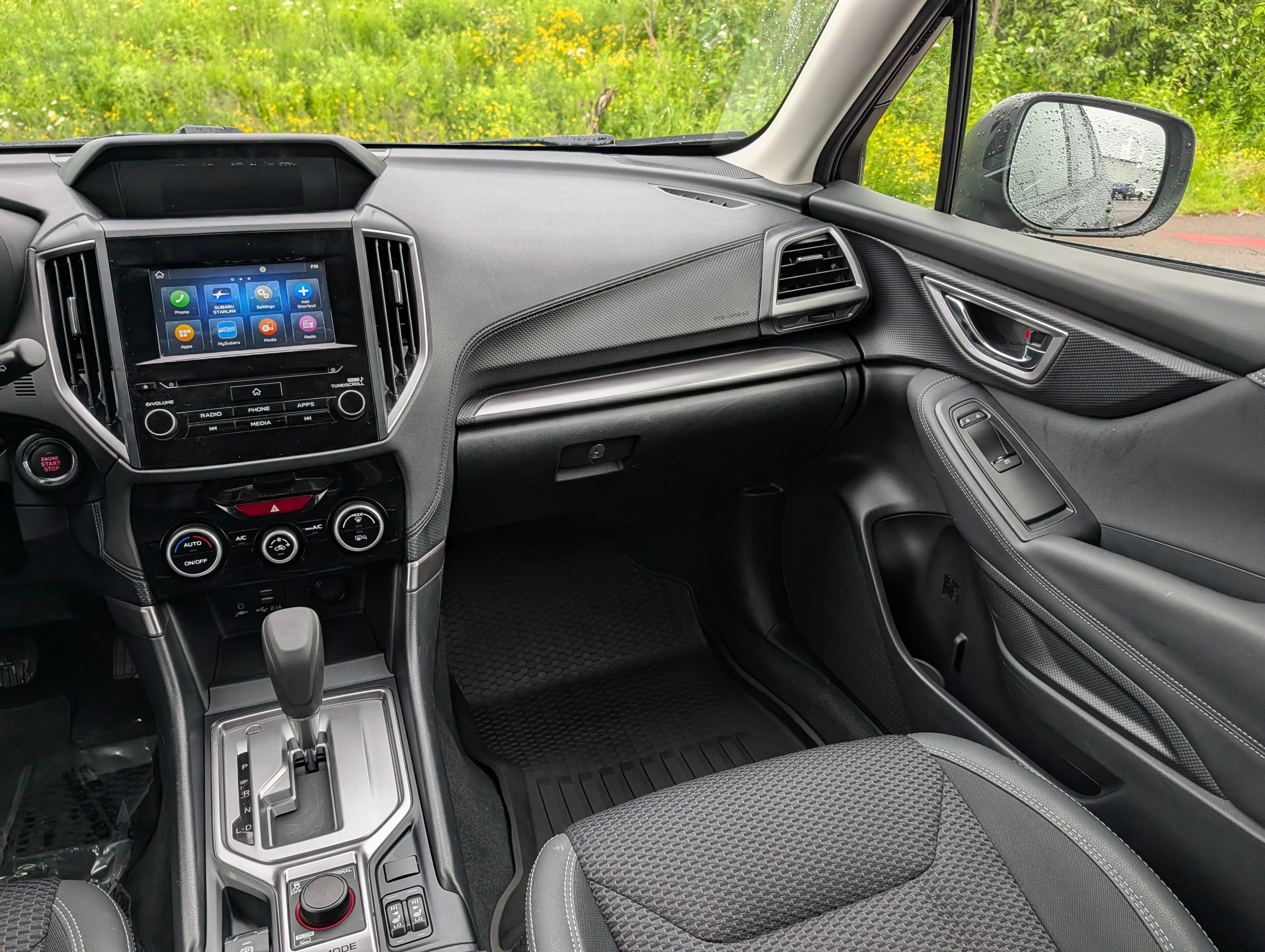 Used 2023 Crystal Black Silica Subaru Premium image 11