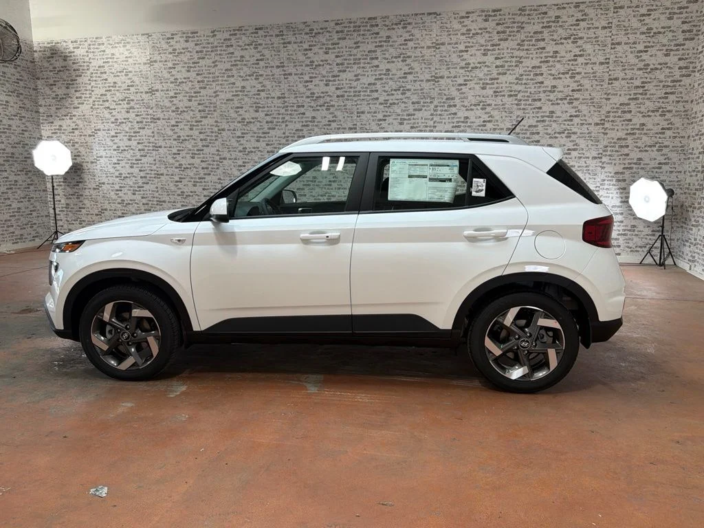 New 2026 Lunar White Hyundai SEL image 4