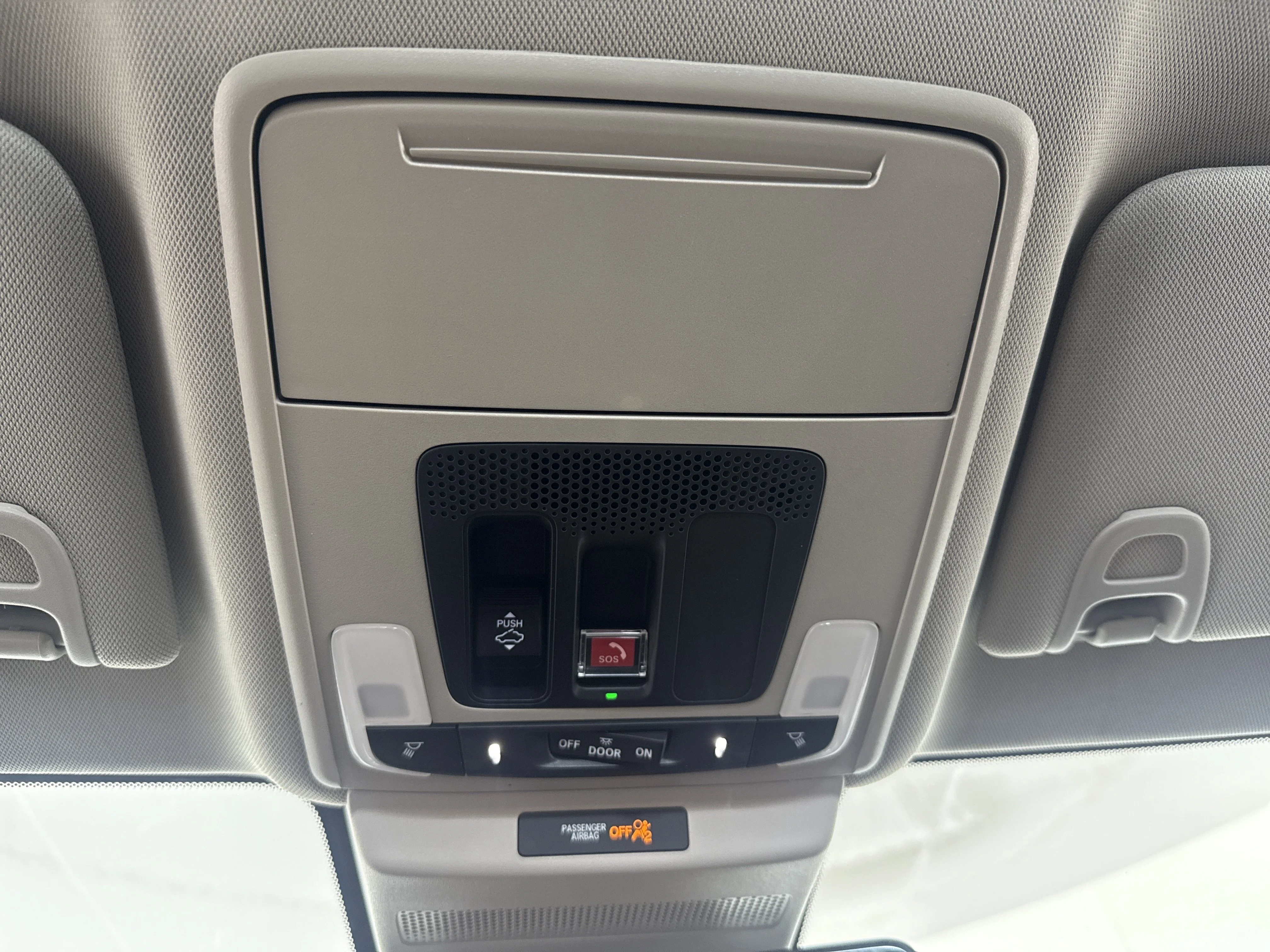 2024 Honda Accord Hybrid EX-L - Photo 31