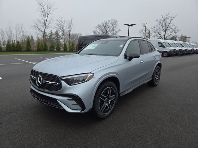 New 2026 Cirrus Silver Metallic Mercedes-Benz GLC300 image 7