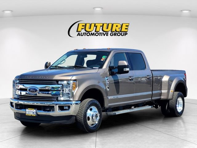 Used 2018 Gray Ford Lariat image 8