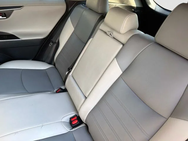 2019 Toyota RAV4 Limited - Photo 14
