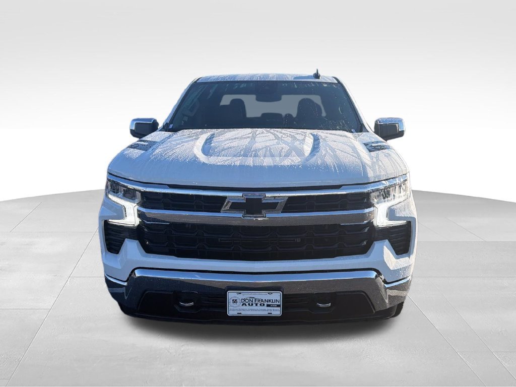 Used 2023 White Chevrolet LT image 9