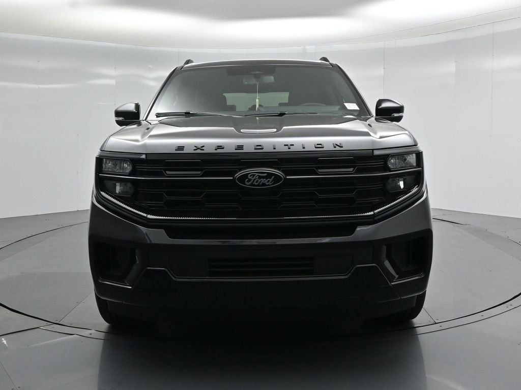 New 2026 Dark Matter Gray Metallic Ford Platinum image 57