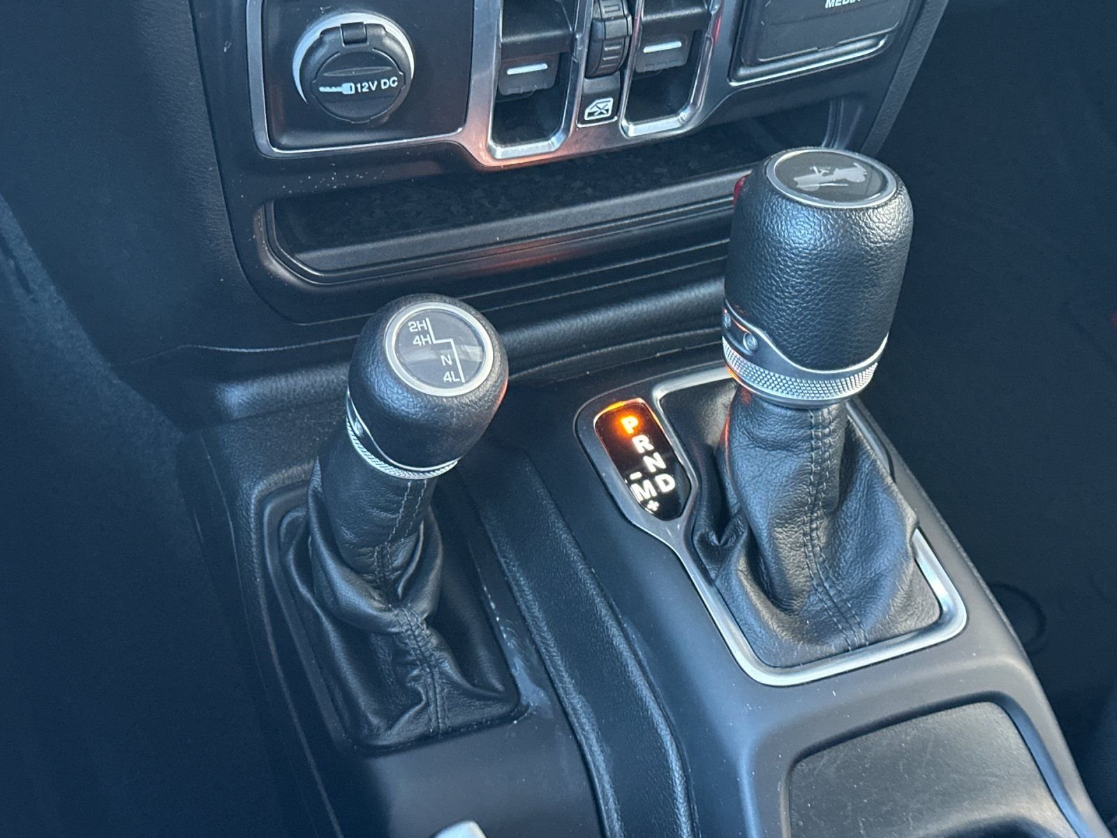 Used 2022 White Jeep Unlimited Willys image 20