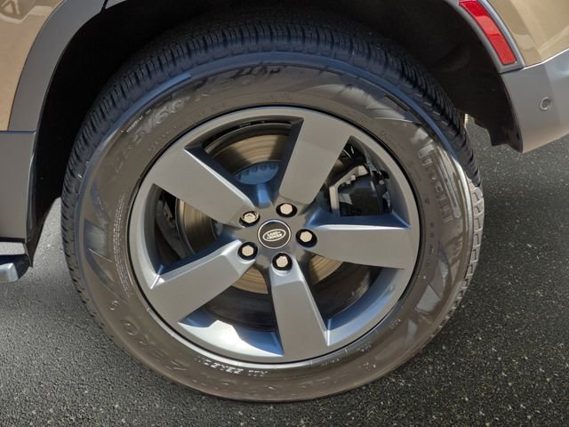 Certified Used 2025 Gondwana Stone Metallic Land Rover S image 34