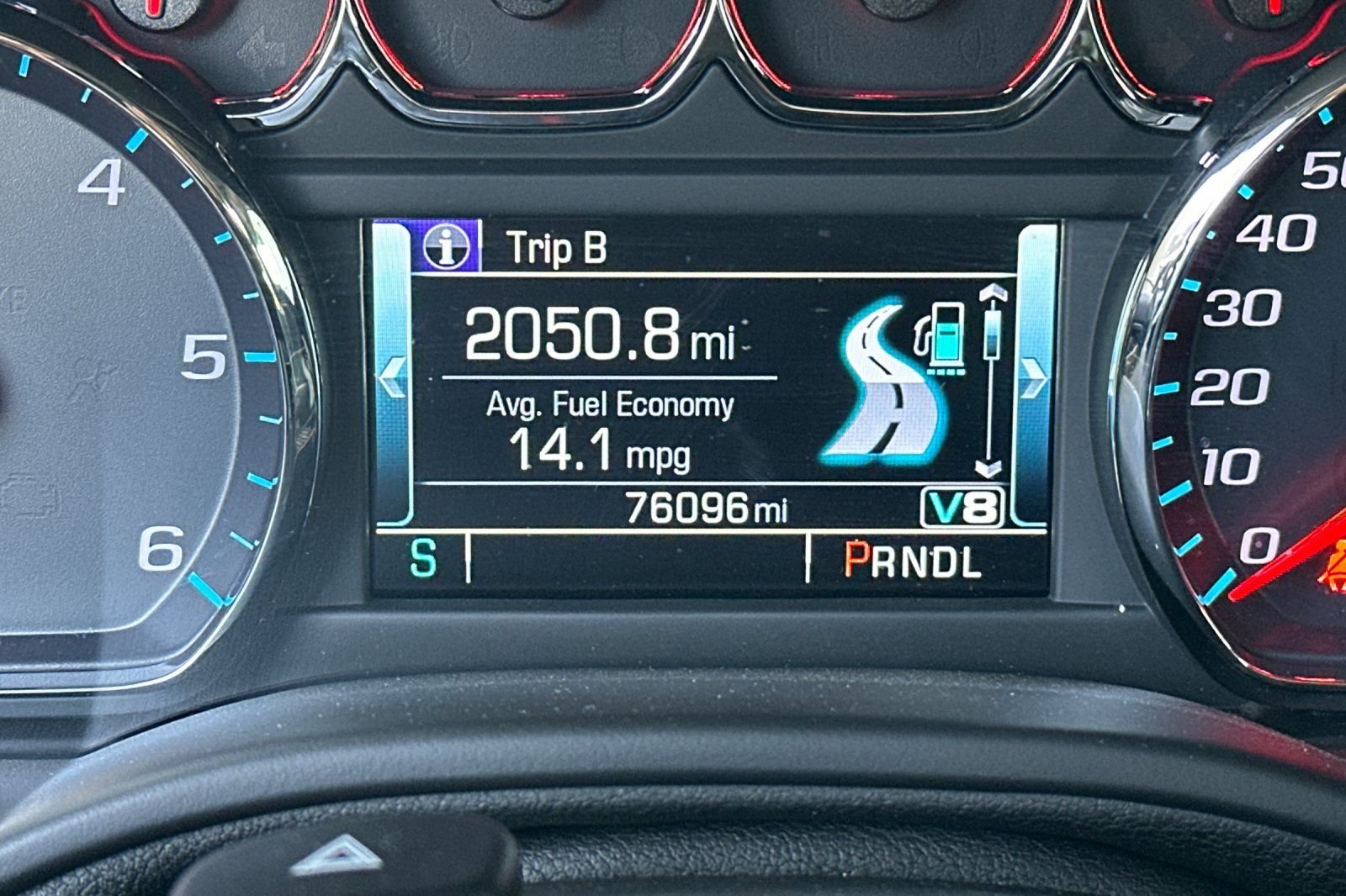 Used 2020 Black Chevrolet Premier image 27
