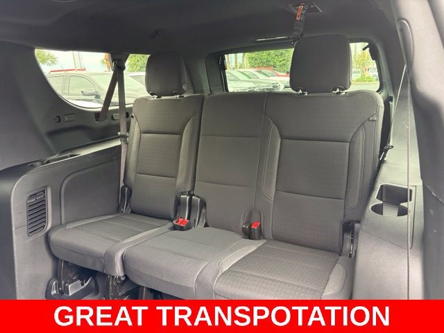 2025 Chevrolet Suburban LS - Photo 16