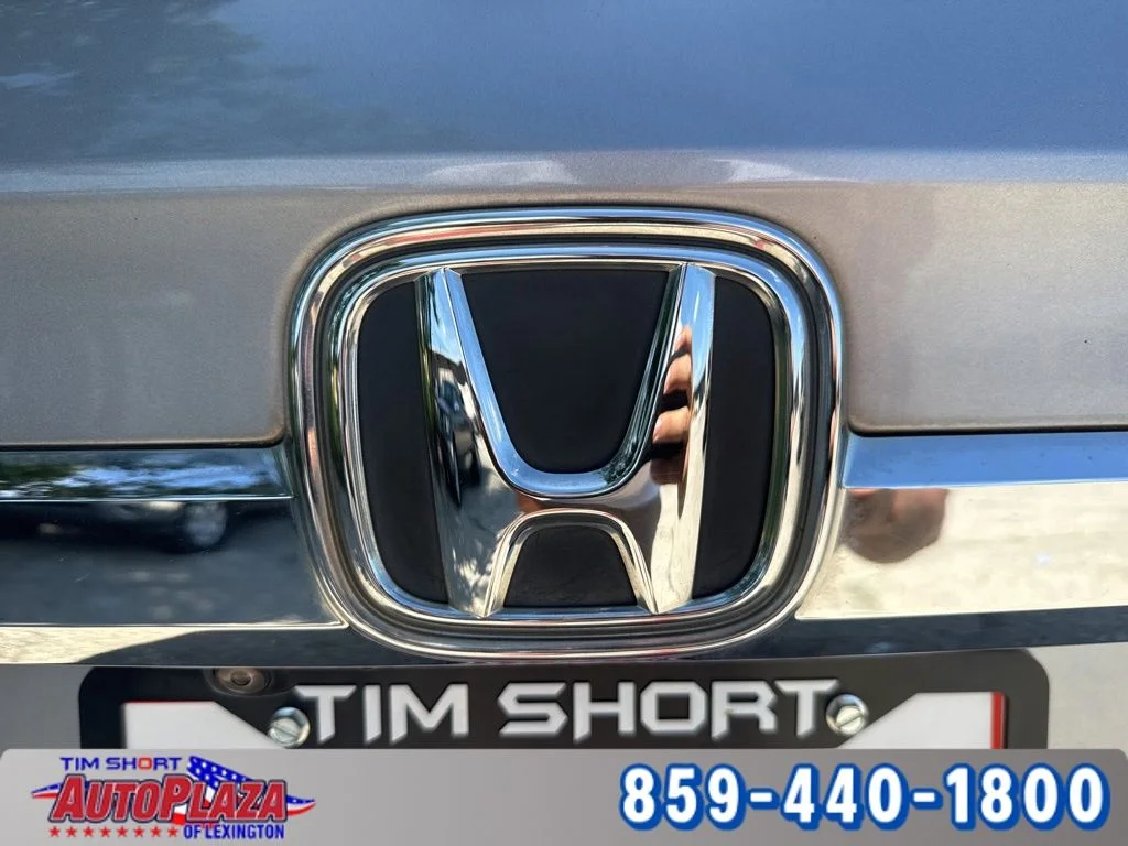 Used 2020 Silver Honda Elite image 16