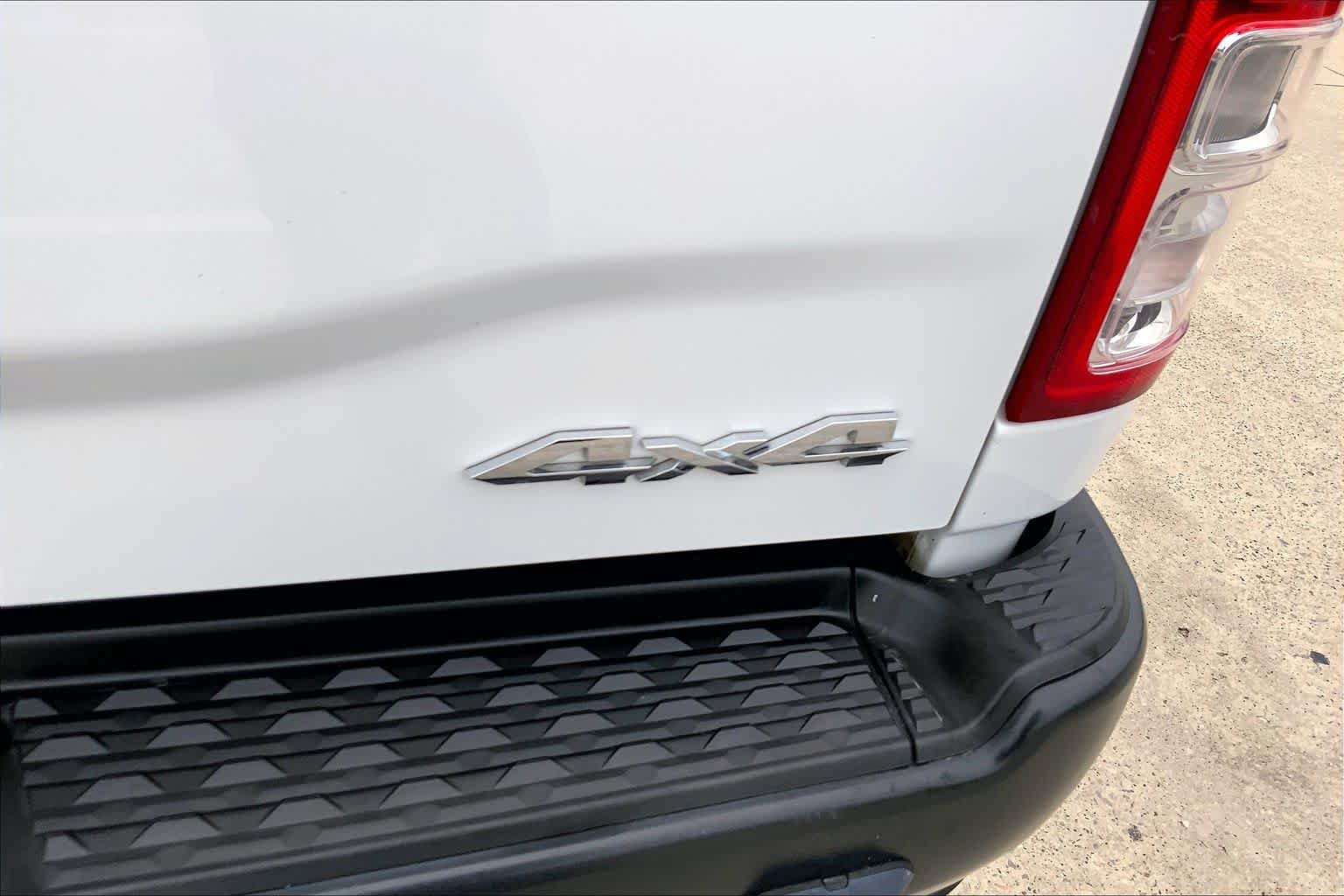 Used 2022 Bright White Clearcoat Ram Tradesman image 10