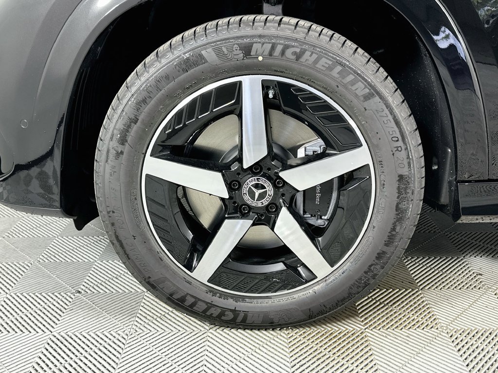 New 2027 Obsidian Black Metallic Mercedes-Benz GLE 350 image 32