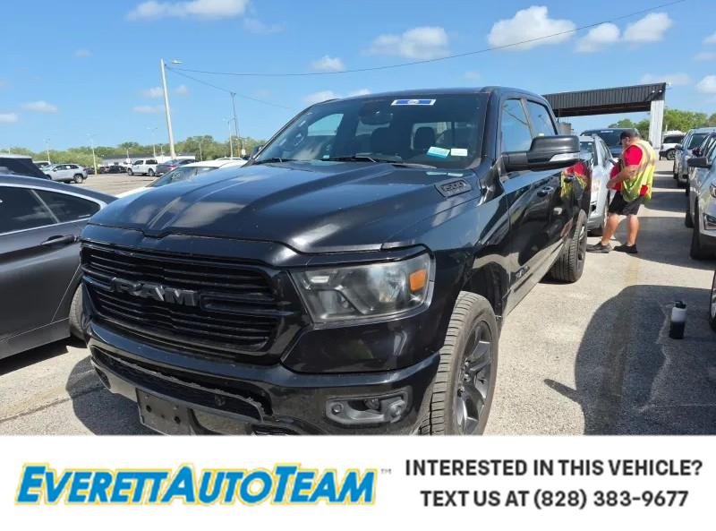 2020 RAM 1500 Big Horn/Lone Star 4x4 Crew Cab 5'7's photo