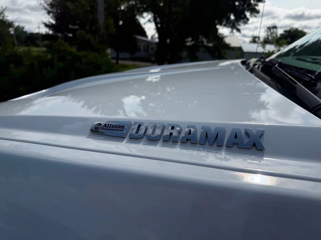 Used 2024 White Chevrolet Work Truck image 10