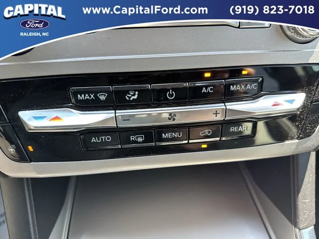 Used 2023 Black Ford XLT image 30