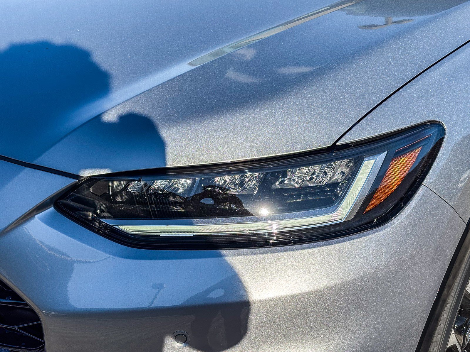 New 2027 Solar Silver Metallic Honda EX-L image 8