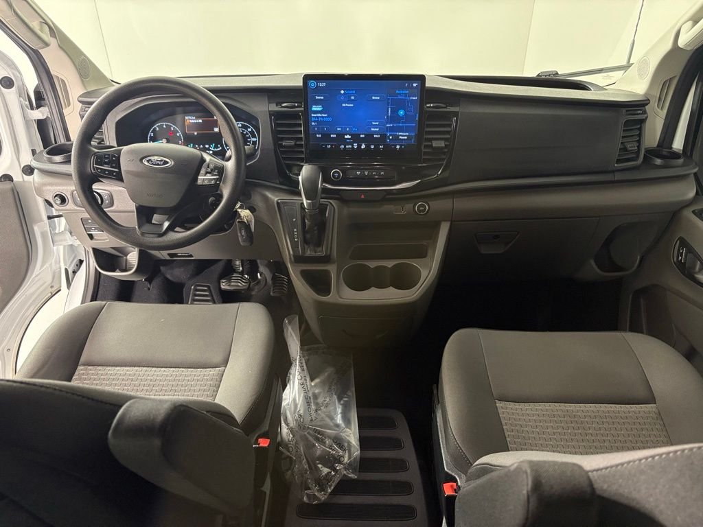 Used 2023 White Ford XLT image 27
