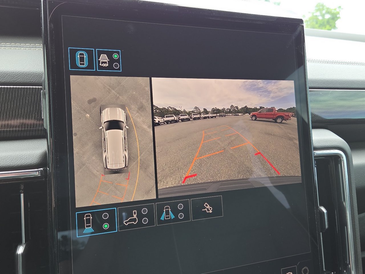 2026 GMC Yukon Elevation - Photo 9