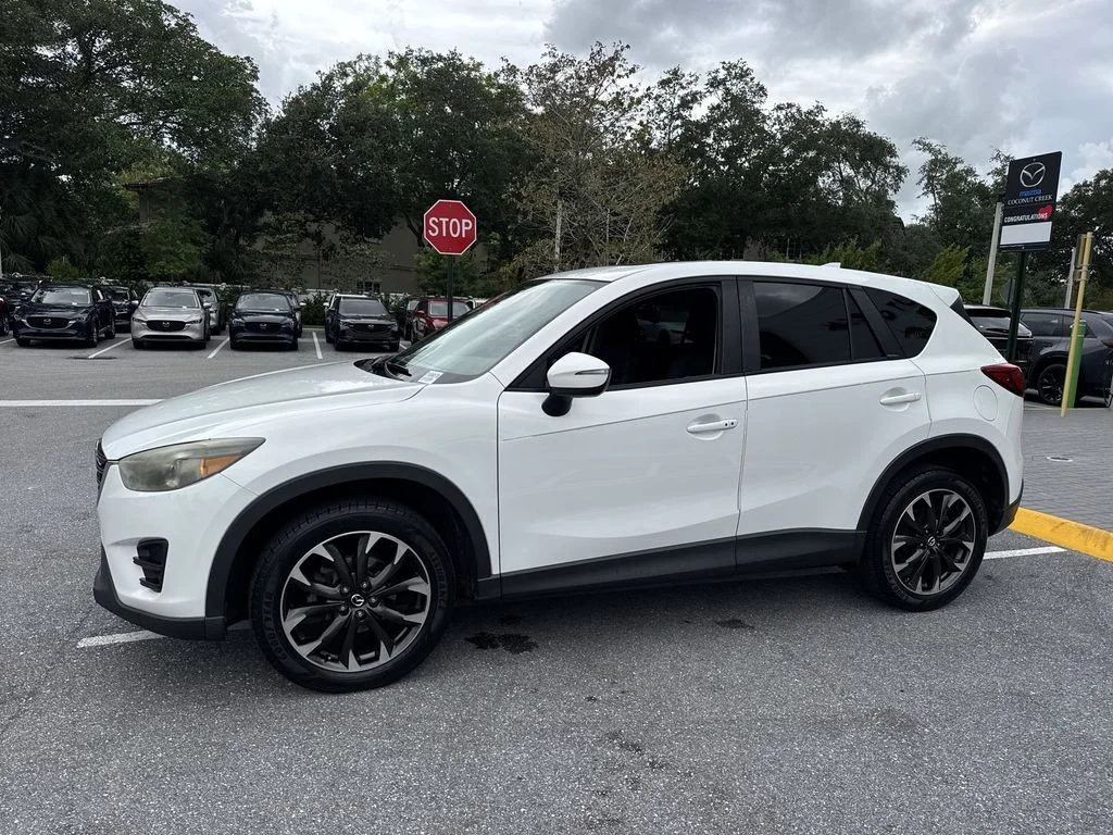 Used 2016 Crystal White Pearl Mica Mazda Grand Touring image 10