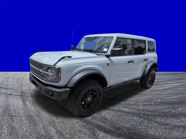 New 2026 Avalanche Gray Ford Badlands® image 8