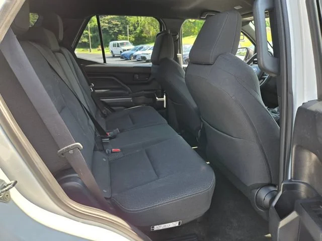Used 2025 White Toyota SR5 image 20