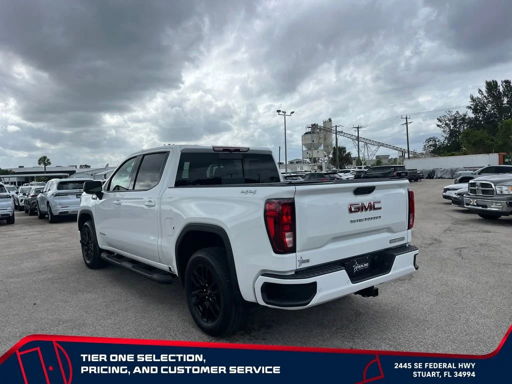 New 2026 Summit White GMC Elevation image 5