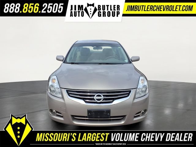 Used 2011  Nissan 2.5 S image 17