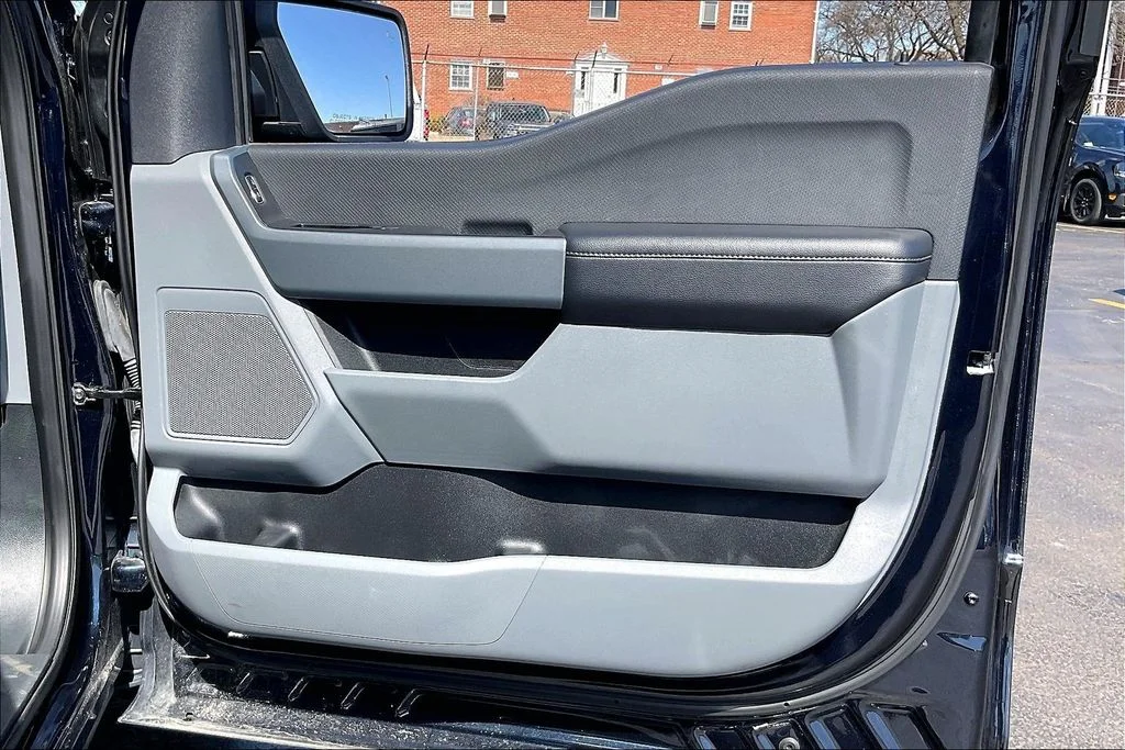 Used 2023 Blue Ford XLT image 20