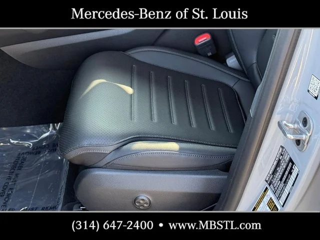 New 2026 MANUFAKTUR Alpine Grey Mercedes-Benz GLC 300 image 14