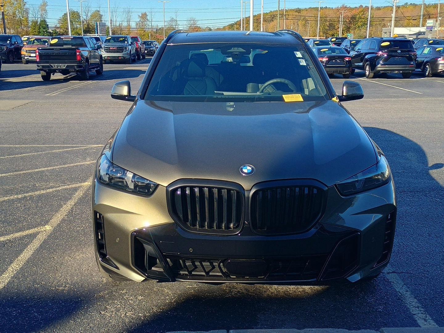 Used 2026 Manhattan Green Metallic BMW xDrive40i image 2