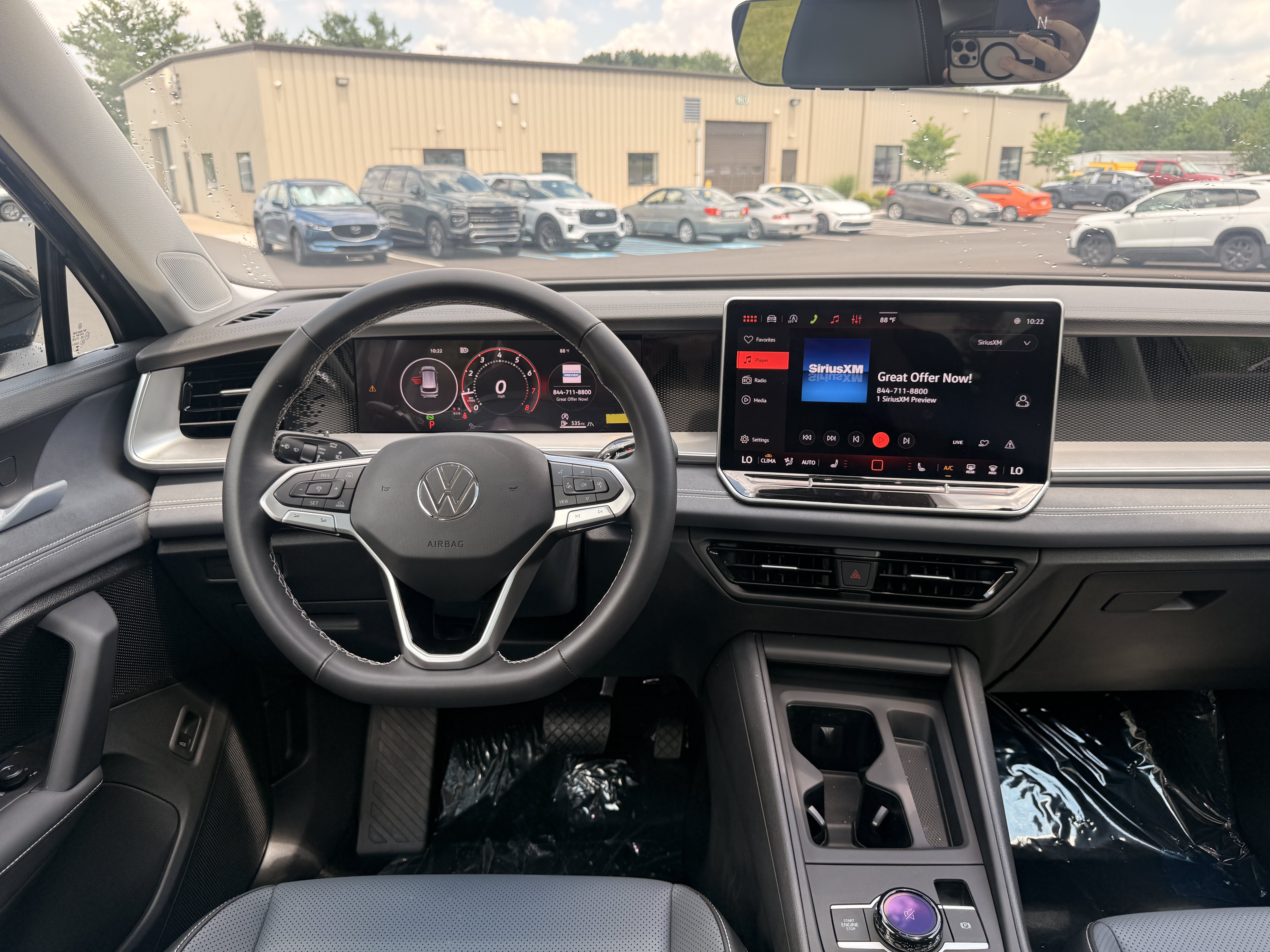 New 2026 Deep Black Pearl Volkswagen SE image 27