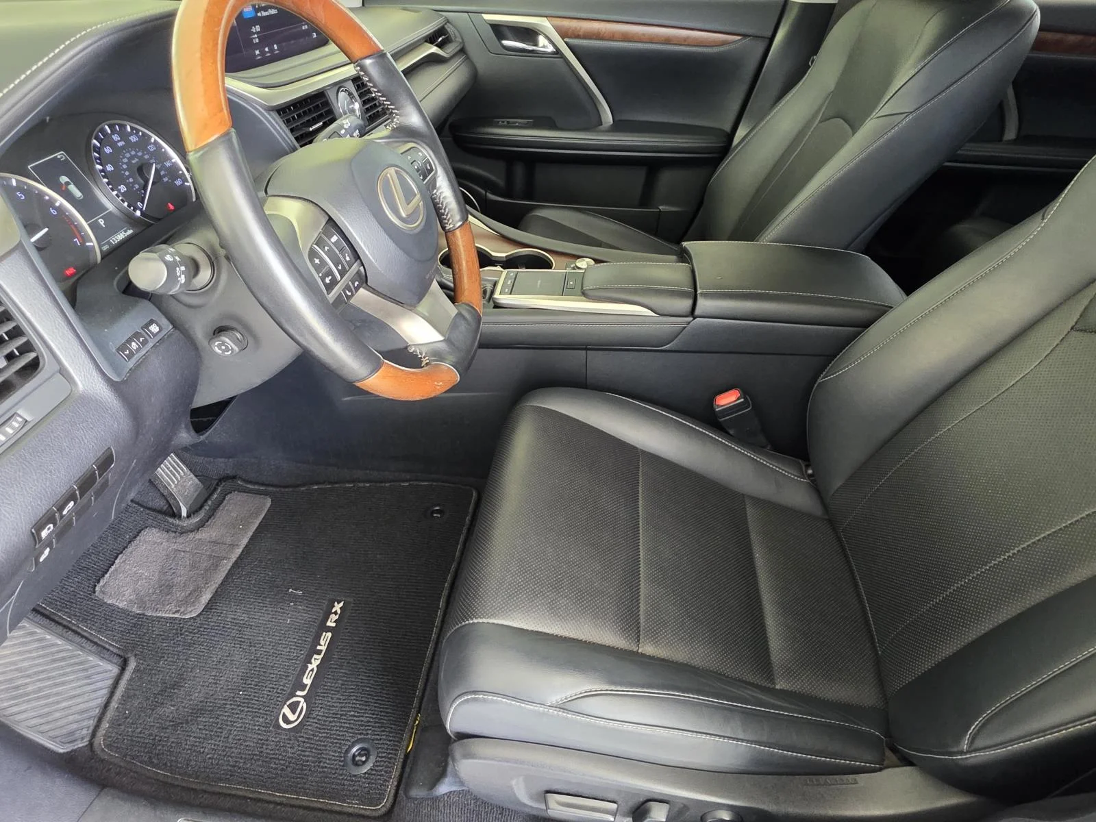 Used 2020 White Pearl Lexus 350L image 6