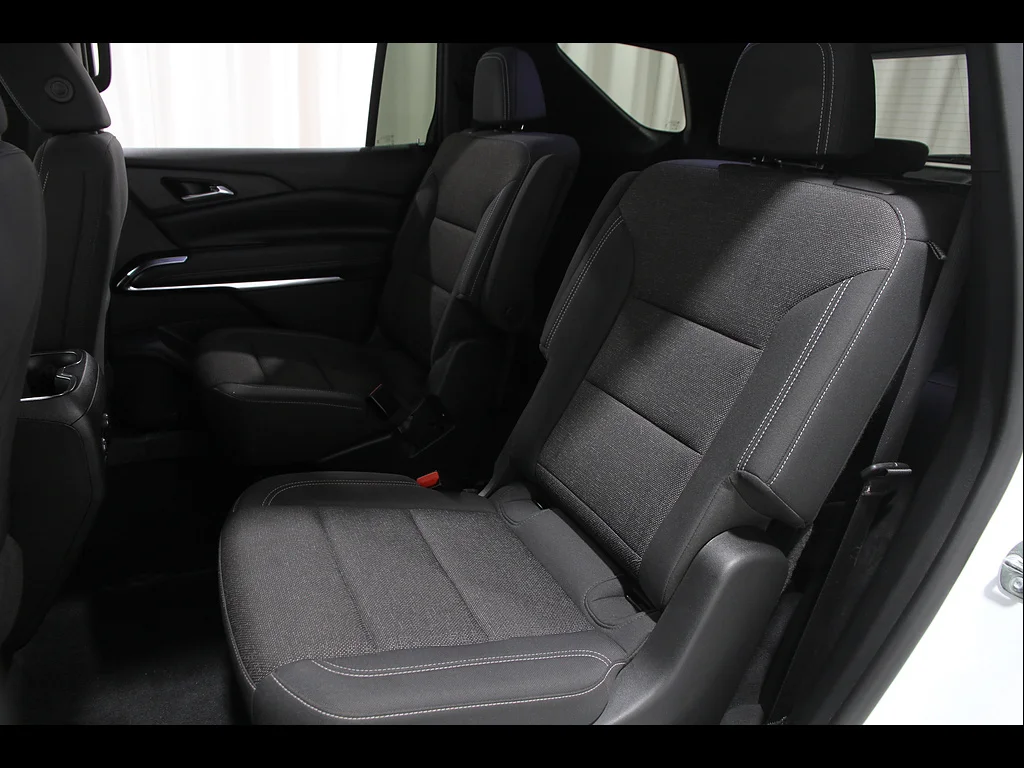 2024 Chevrolet Traverse 2LT - Photo 21