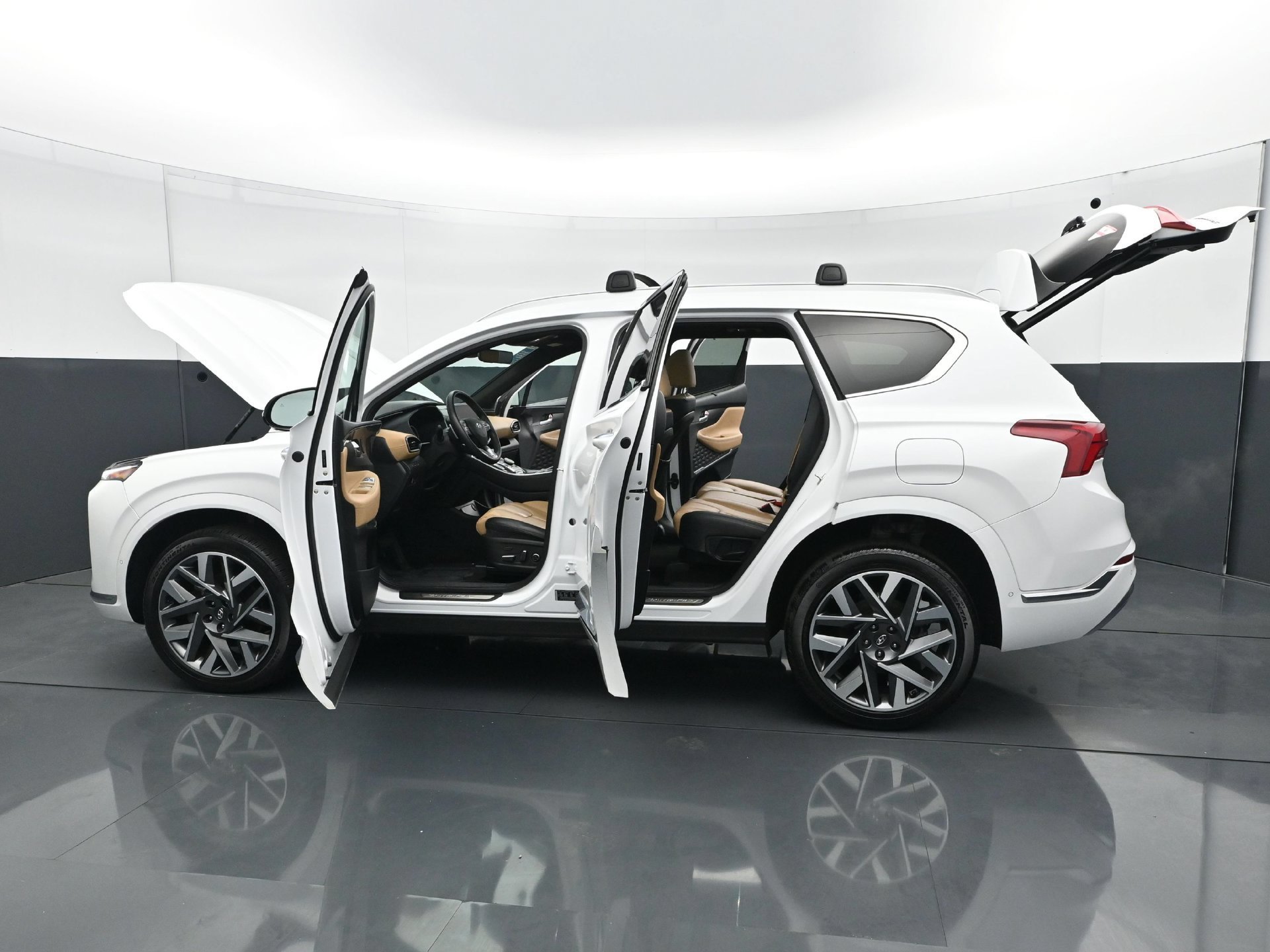 Used 2022 White Hyundai Calligraphy AWD image 30