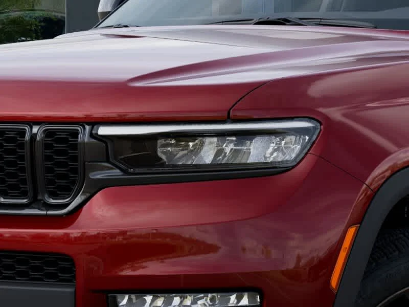 New 2025 Velvet Red Pearl-Coat Exterior Paint Jeep Limited image 10