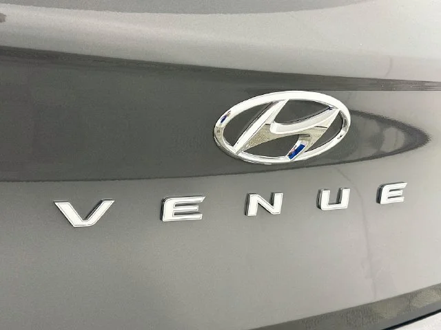 New 2026 Gray Hyundai SEL image 23