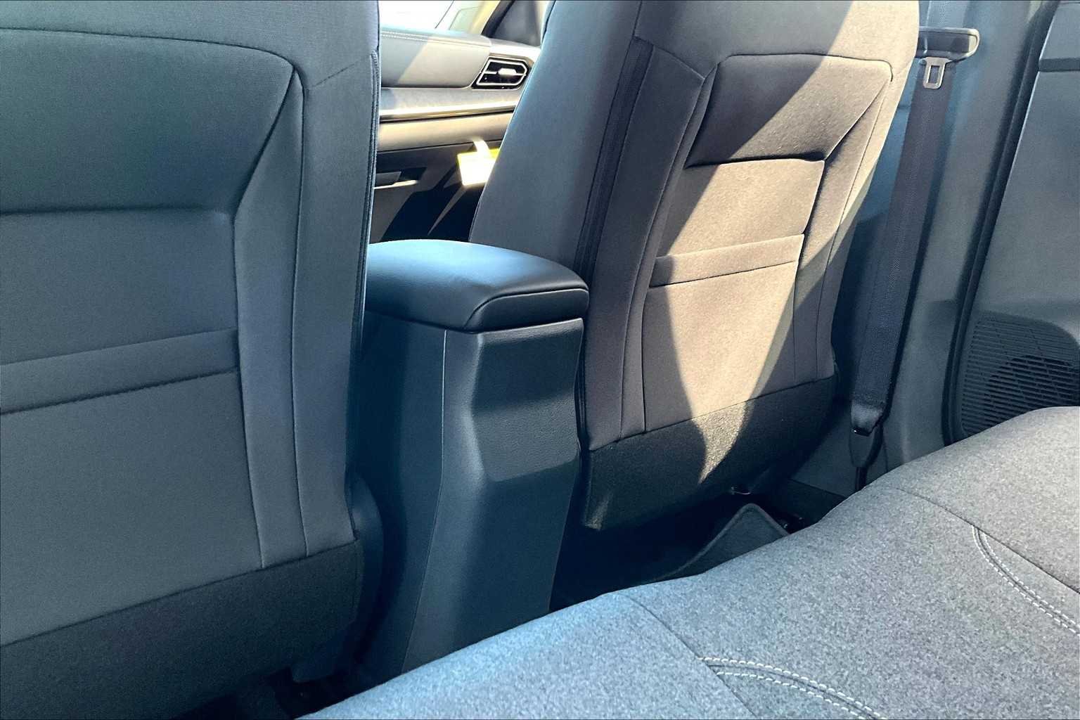 Certified Used 2025 Scarlet Ember Tintcoat Nissan SV image 18