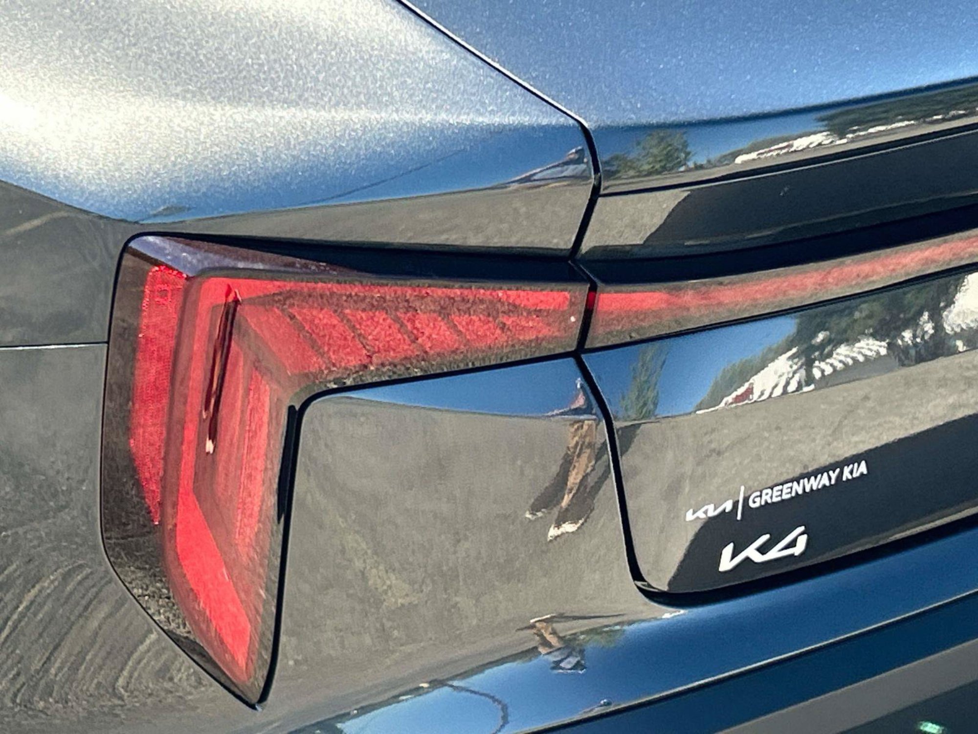 New 2027 Interstellar Gray Kia LX image 10