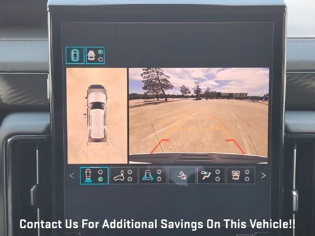 2027 GMC Yukon AT4 - Photo 13