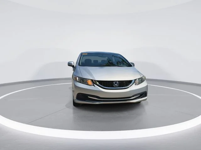 Used 2013  Honda EX image 3