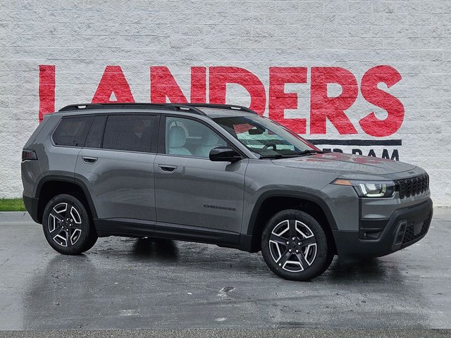 2026 Jeep Cherokee Laredo