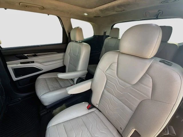 Used 2022 White Kia SX image 28